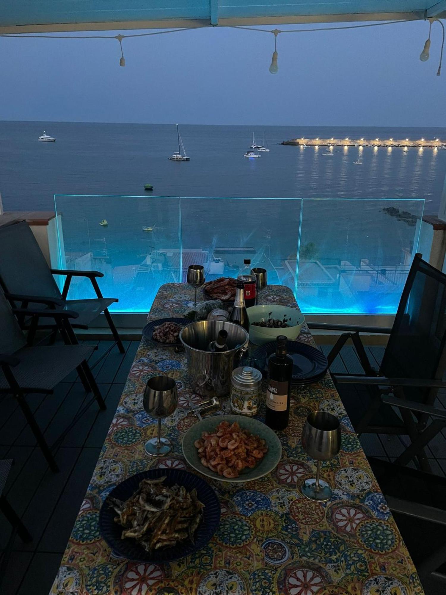 Donna Sicilia 2 Apartment Giardini Naxos Exterior photo